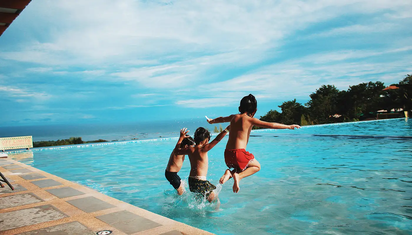 iZanz aziende turistiche piscina privata mare bambini